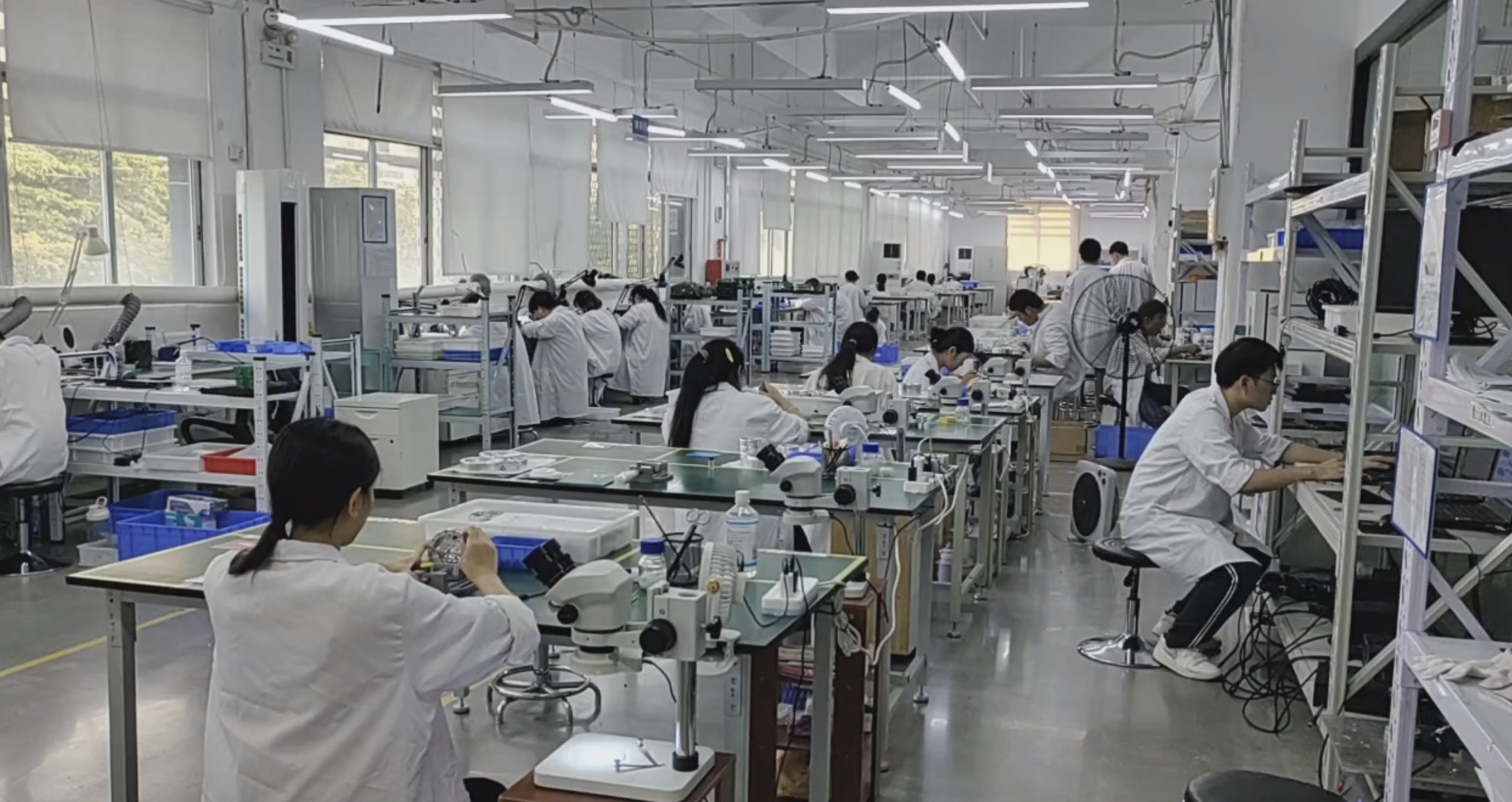 蓝点触控的生产线。图片来源：受访者供图。